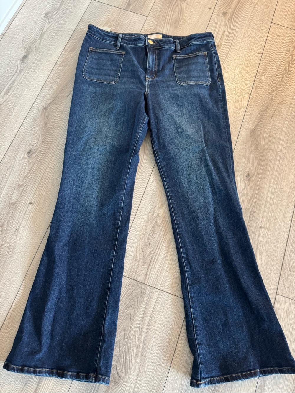 Kut from the Kloth Ana Women’s Dark Blue High Rise Flared Jeans 18